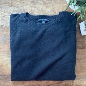 BANANA REPUBLIC - Men's Classic Black Crewneck Sweater